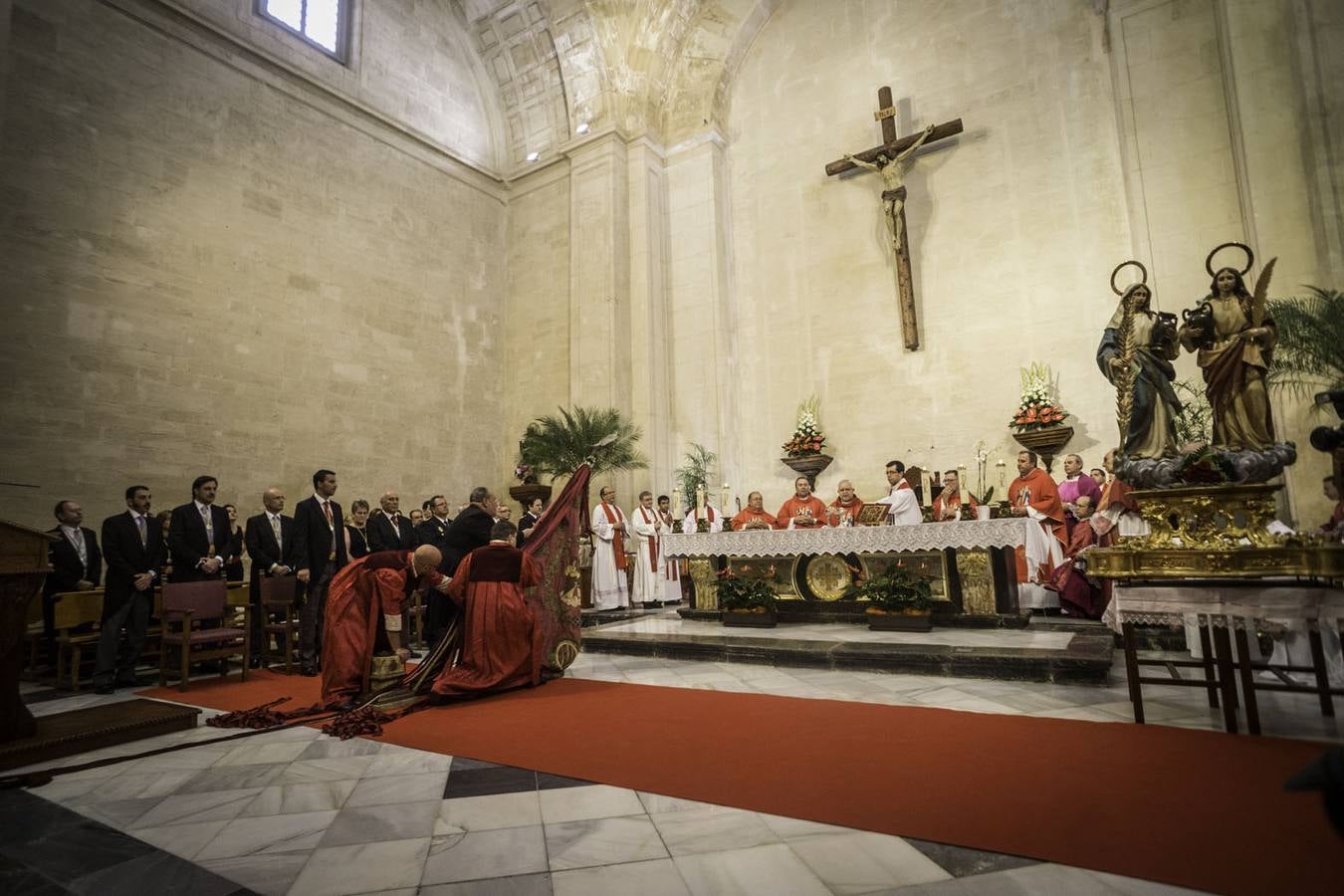 Desfile cívico presidido por la Gloriosa Enseña del Oriol