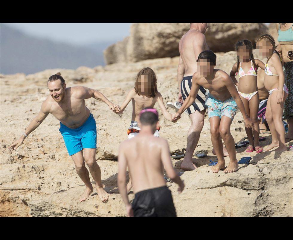 David Guetta disfruta con hijos