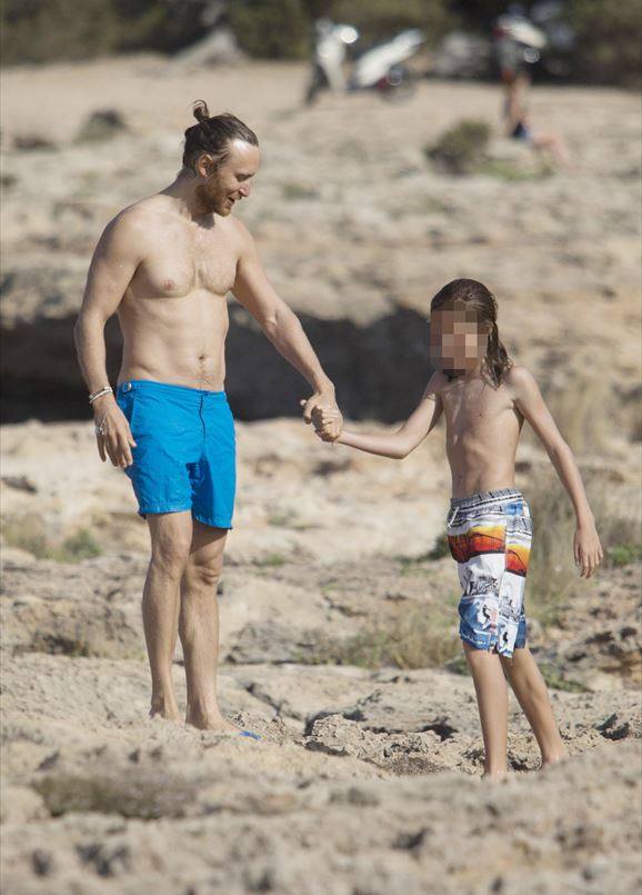David Guetta disfruta con hijos