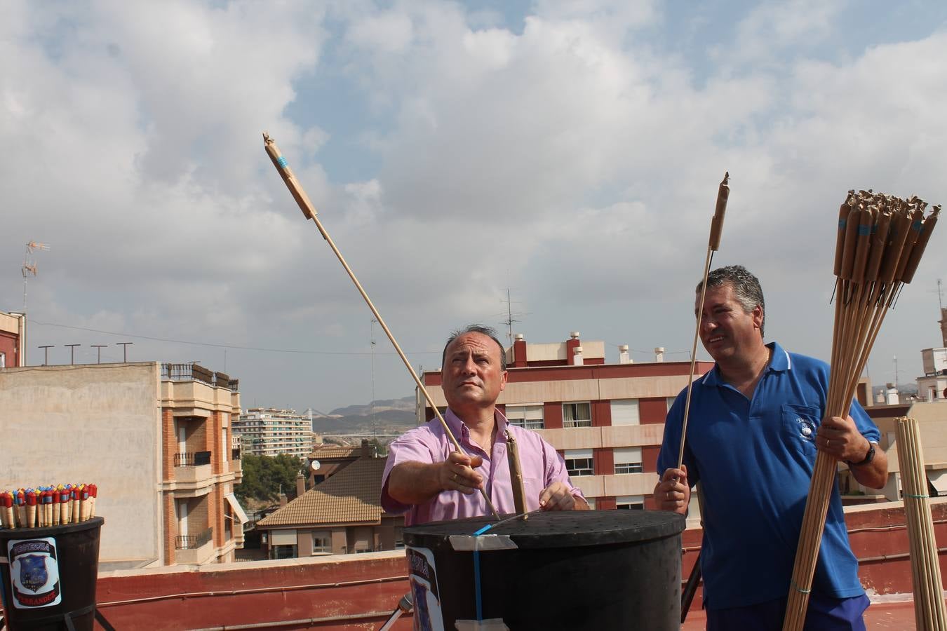 Comienza la instalación de las palmeras para la Nit de l&#039;Albà
