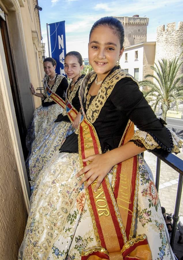 Las reinas y las damas de las Fiestas de Elche