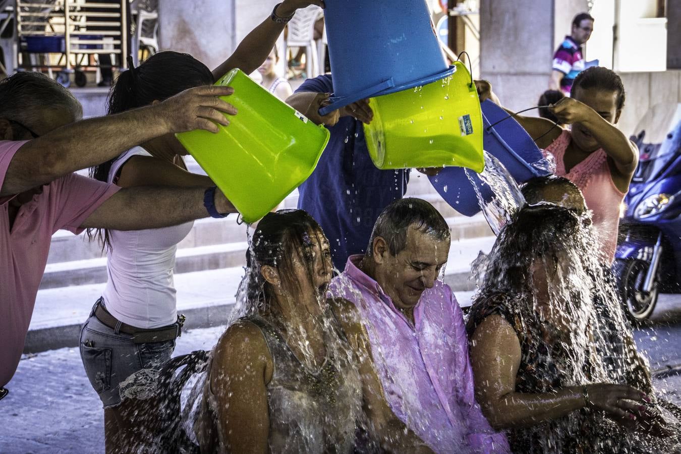 Campaña solidaria &#039;Mójate&#039; de Orihuela