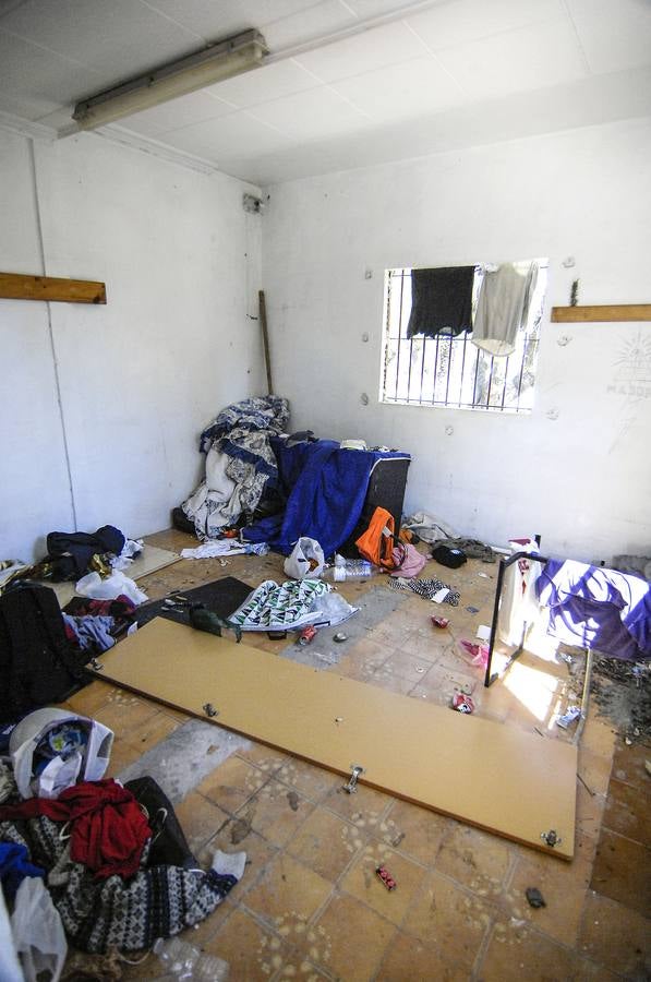 La piscina abandonada de los Palmerales