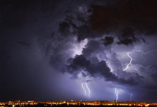 Tres rayos capturados en la noche del domingo 21 al lunes 22 en Gandia.