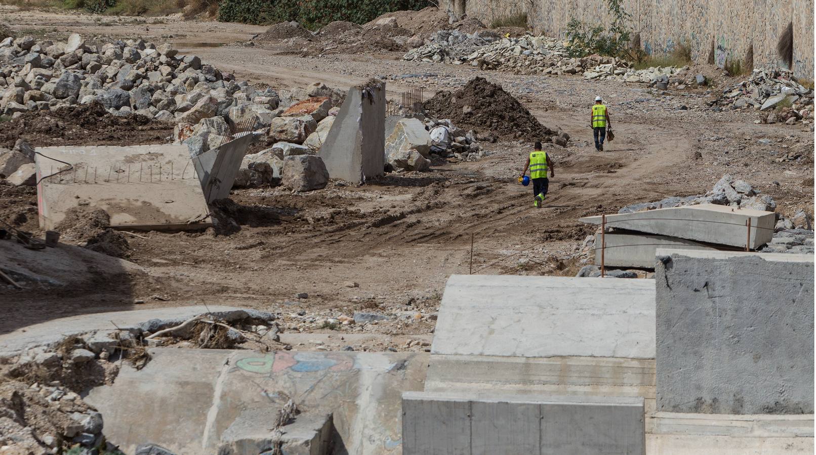 El PSPV denuncia aguas fecales y peces muertos en el Barranco de las Ovejas