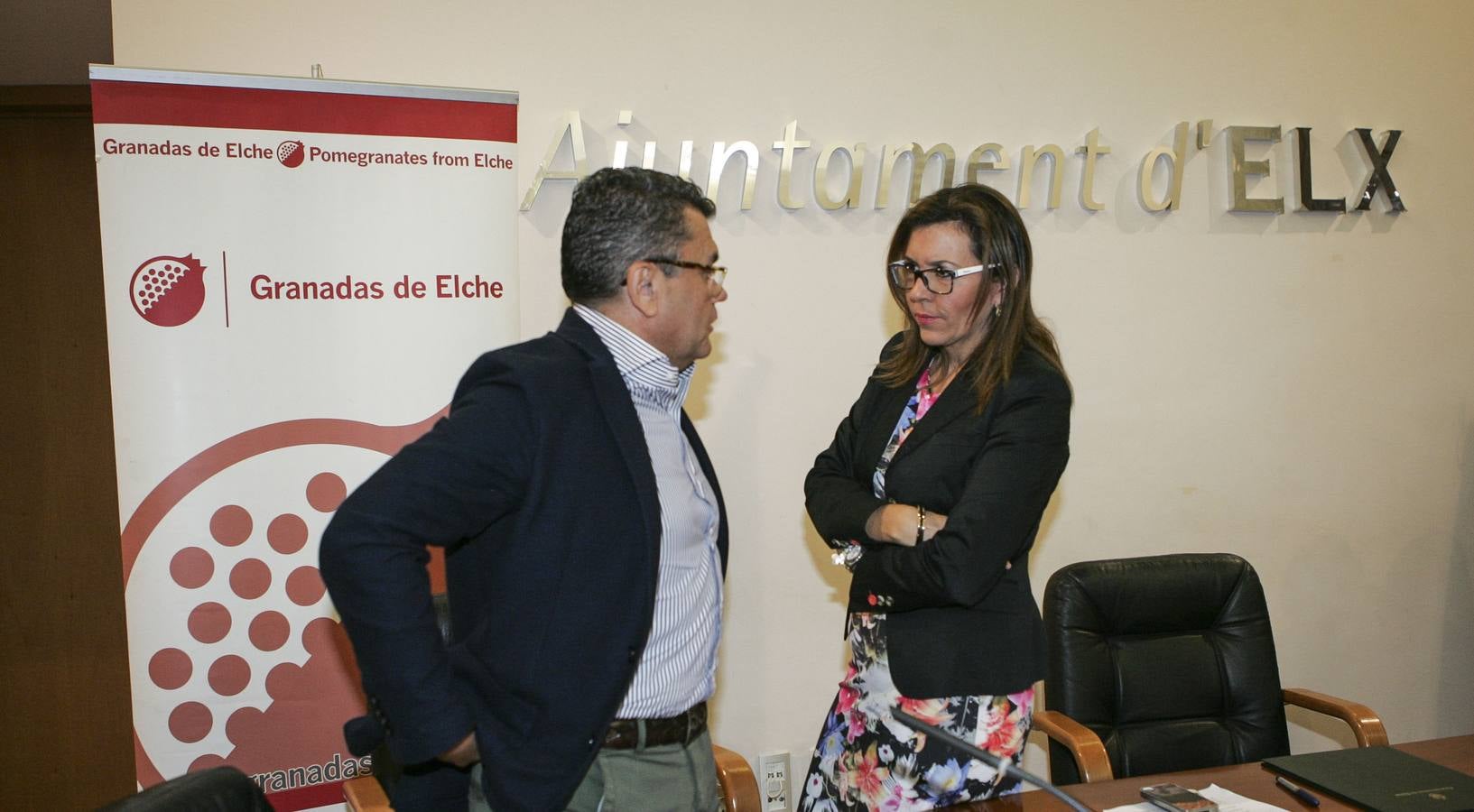 Acuerdo firmado entre el Ayuntamiento y la granada mollar