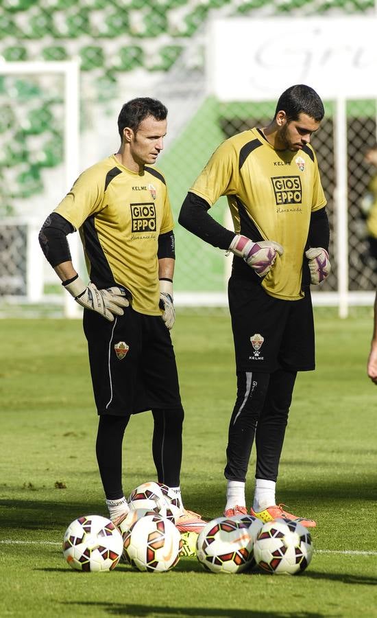 El Elche se prepara para el Almería