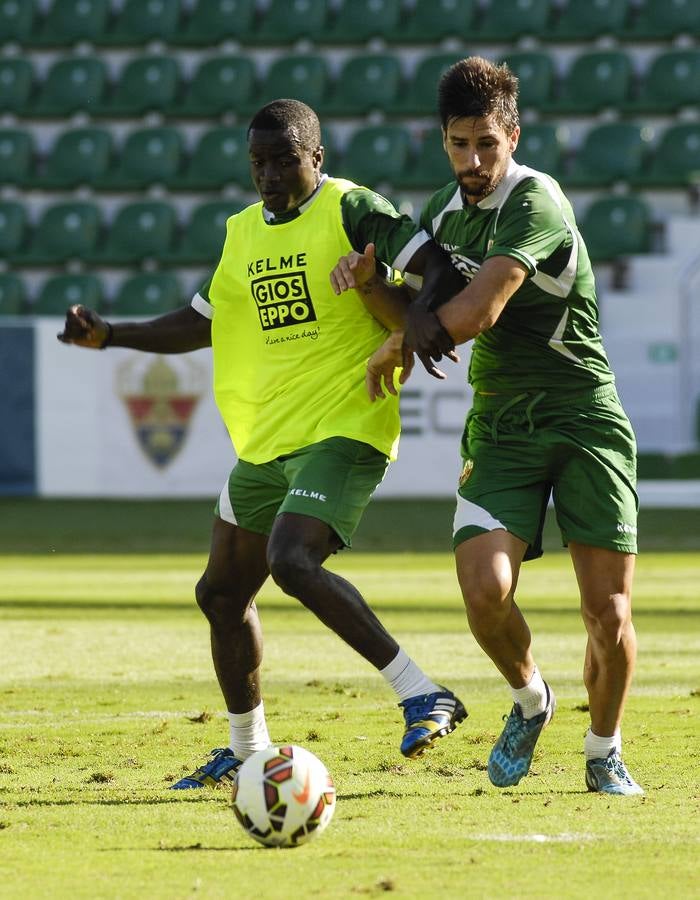 El Elche se prepara para el Almería