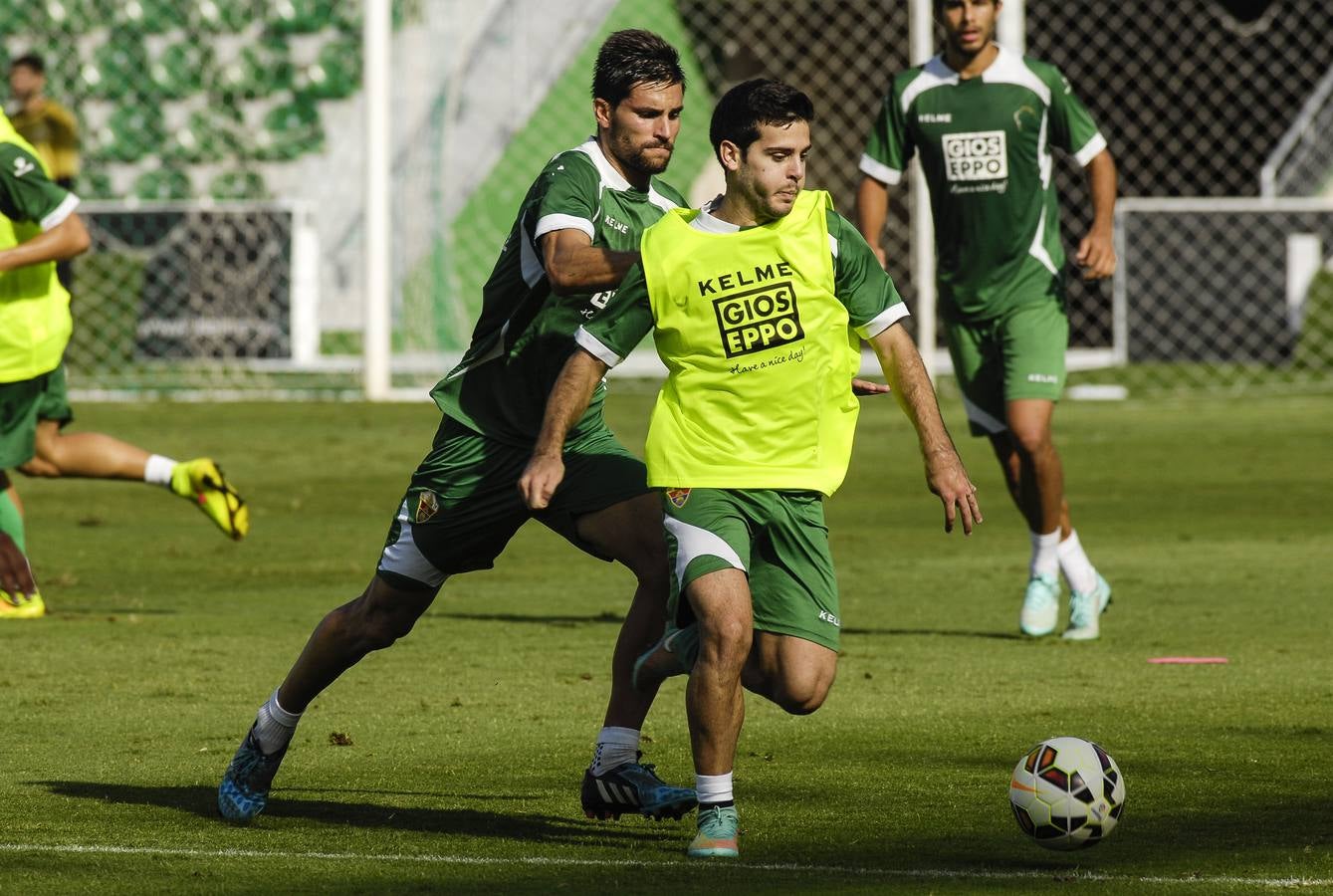 El Elche se prepara para el Almería