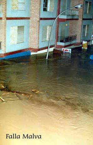 La pantanada de Tous