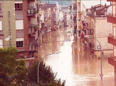 La pantanada de Tous