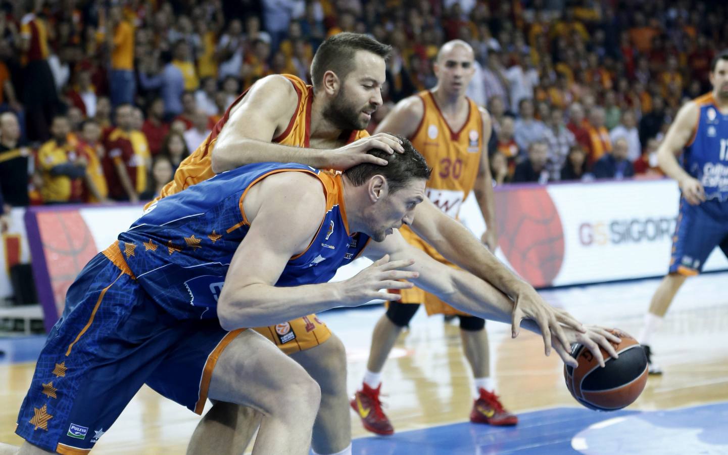Partido entre el Galatasaray y el Valencia Basket