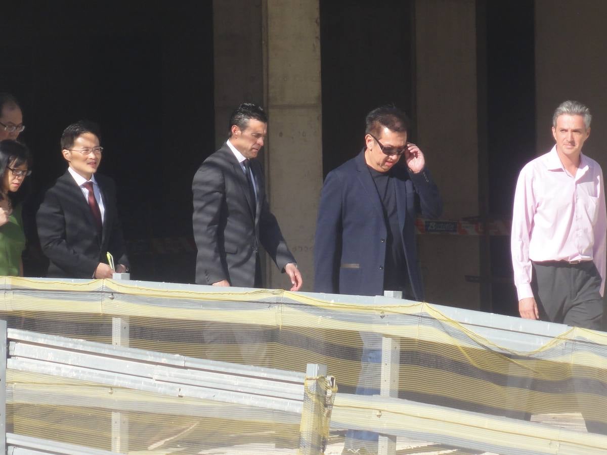 Peter Lim, en Valencia tras comprar el club