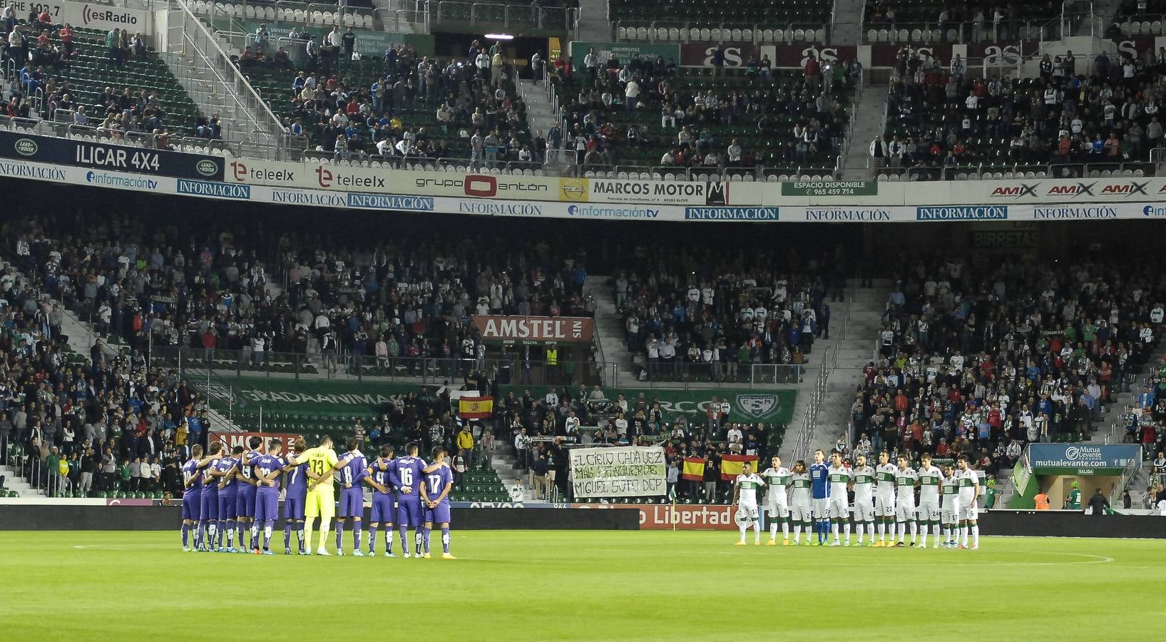 El Elche logra la victoria ante el Espanyol