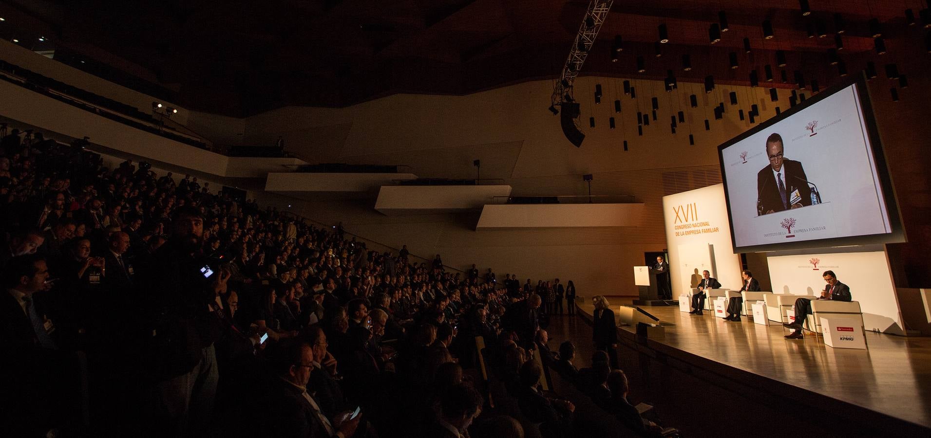 Mariano Rajoy clausura el Congreso de la Empresa Familiar en Alicante