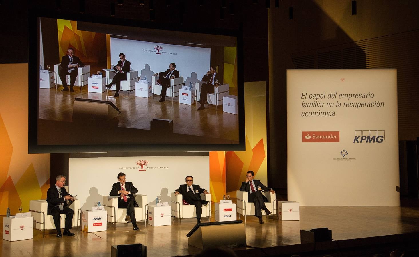 Mariano Rajoy clausura el Congreso de la Empresa Familiar en Alicante