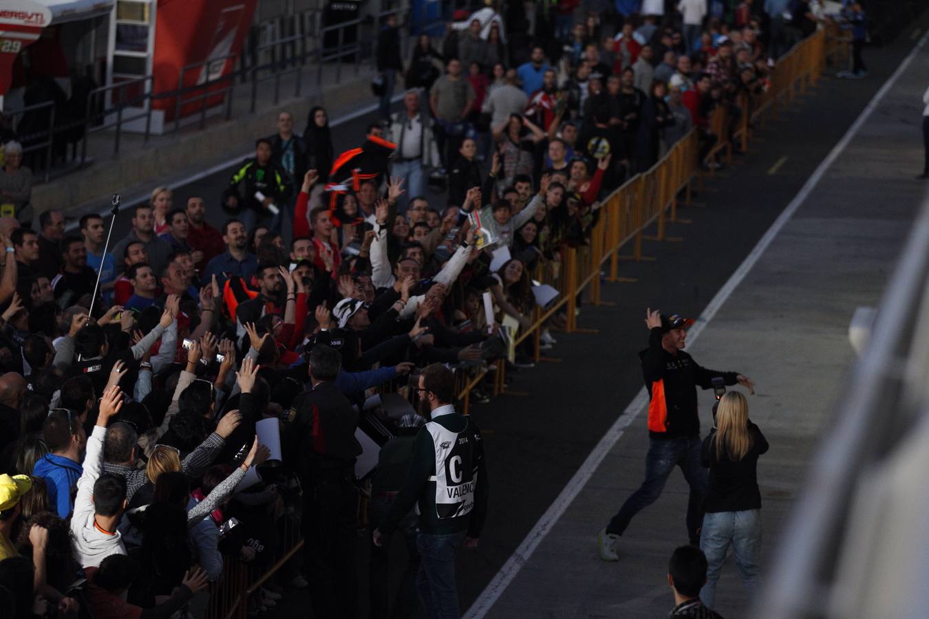 GP de Motociclismo: Los pilotos participan en el &#039;pit-walk&#039;