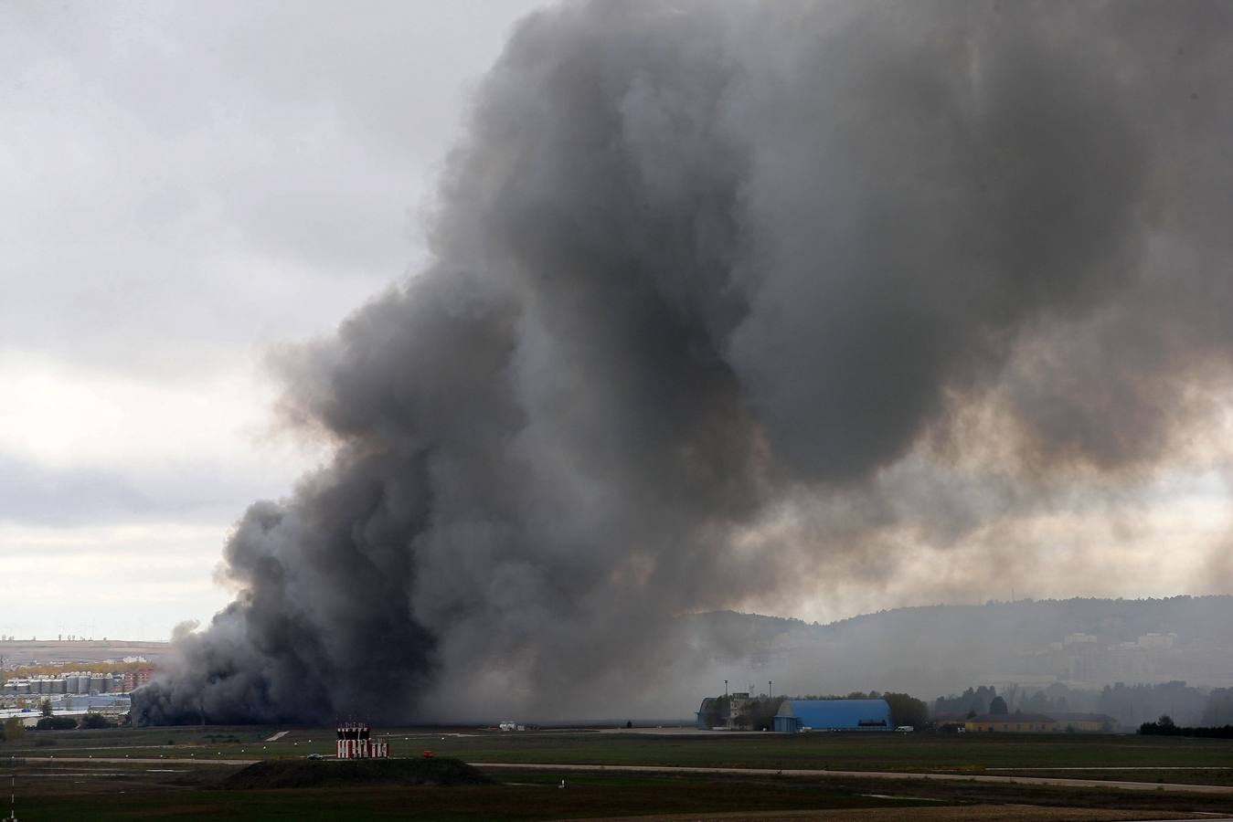 Arde la planta de Campofrío en Burgos