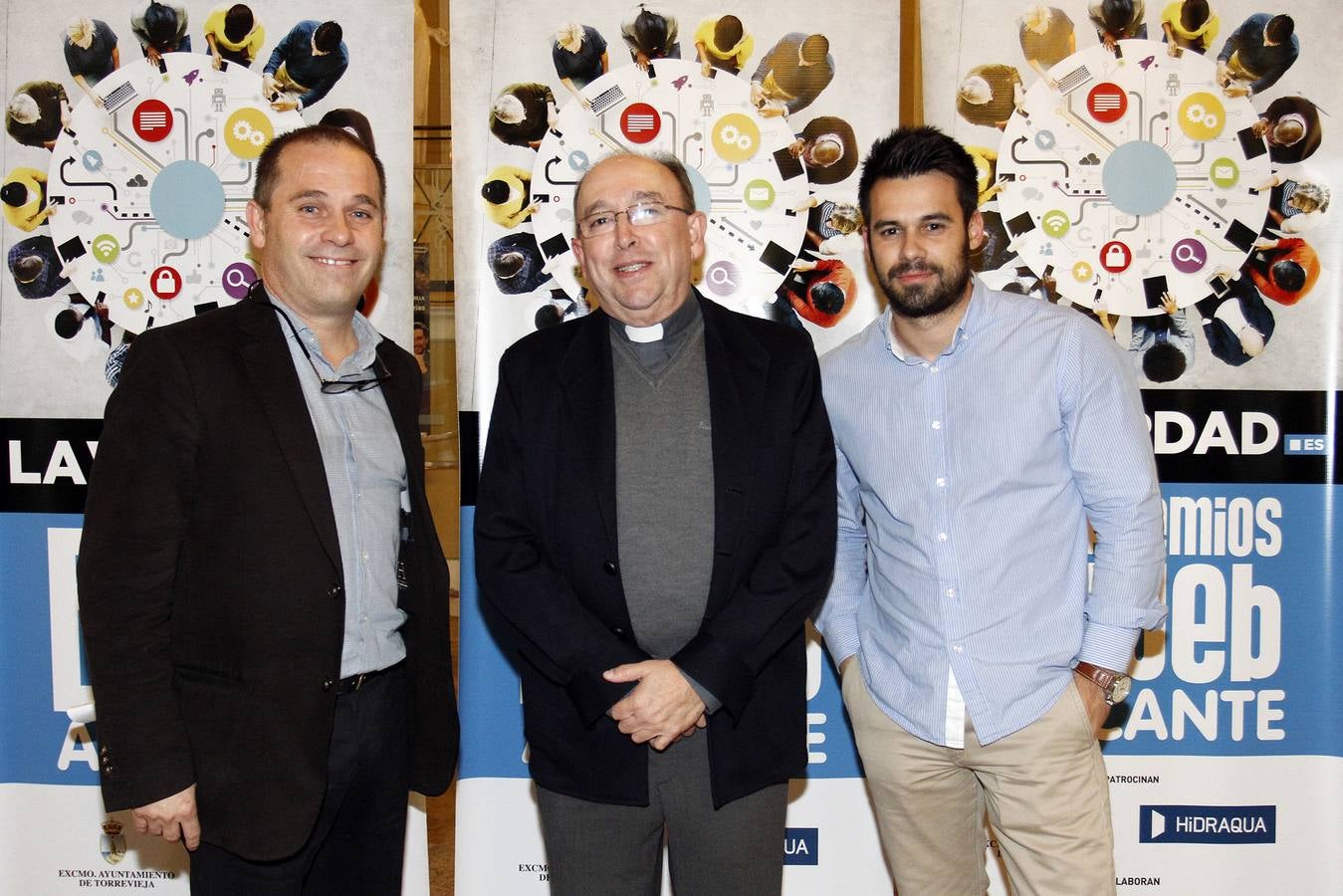 El &#039;photocall&#039; de los VI Premios Web de la provincia de Alicante (I)