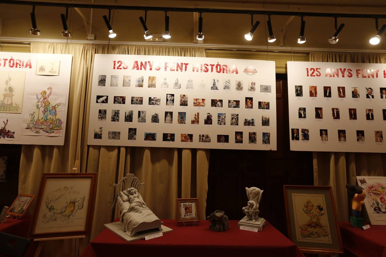 Exposición de la falla Serranos-Plaza de los Fueros por su 125.º aniversario