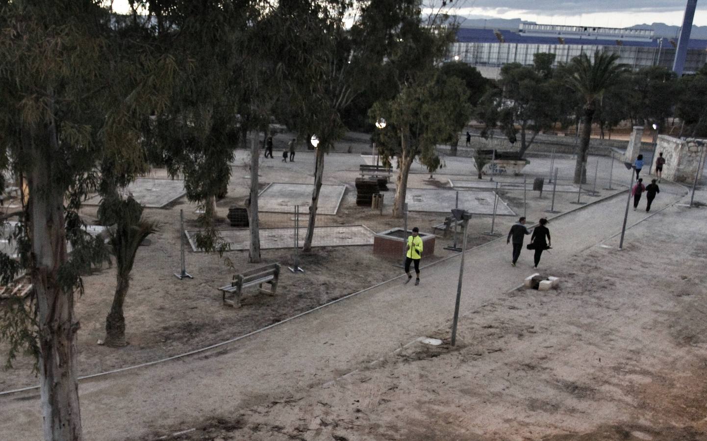 Mejorarán la iluminación de Monte Tossal tras las quejas de deportistas