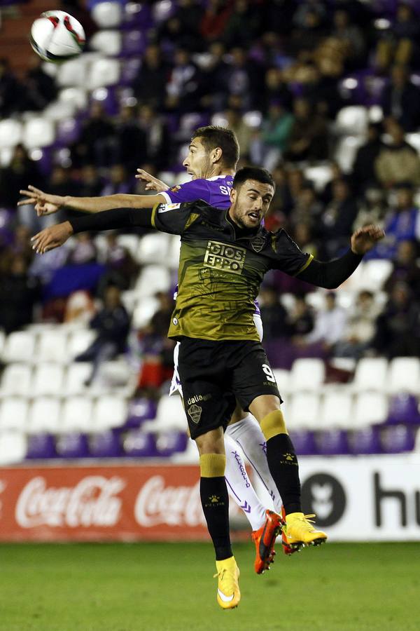 El Elche se enfrenta al Valladolid