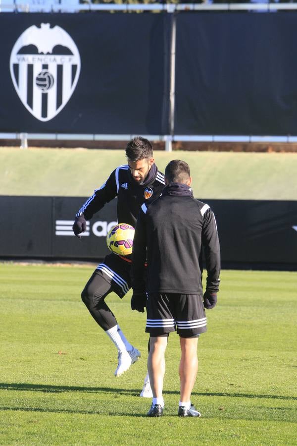 El Valencia se prepara para recibir este domingo al Granada