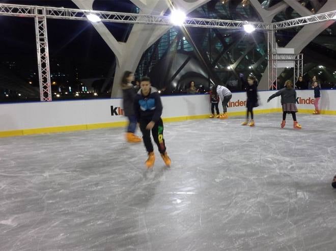 Pista de hielo de la Ciudad de las Artes. 