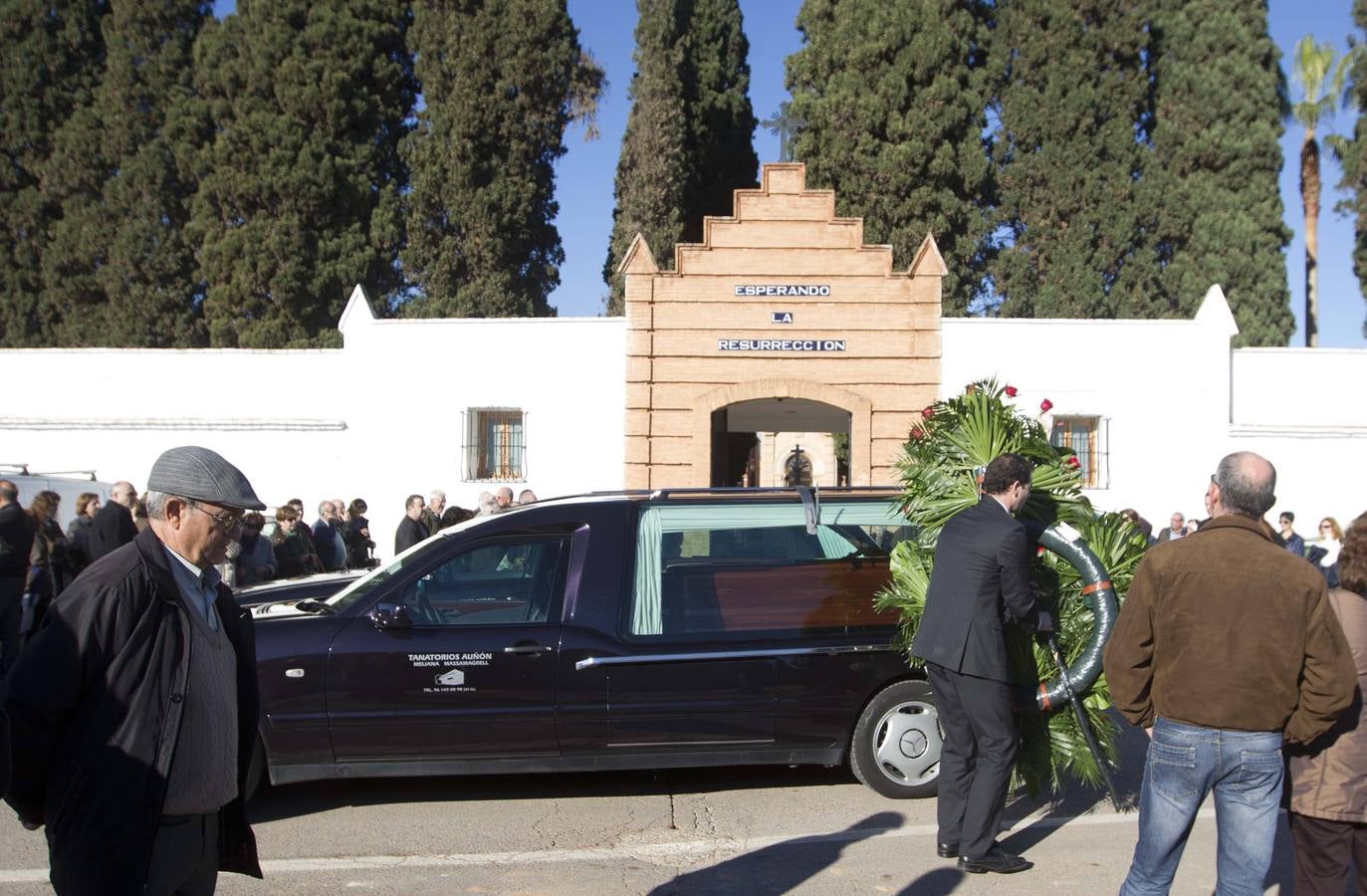 Funeral de los dos ancianos fallecidos en el incendio de su casa en Rafelbunyol