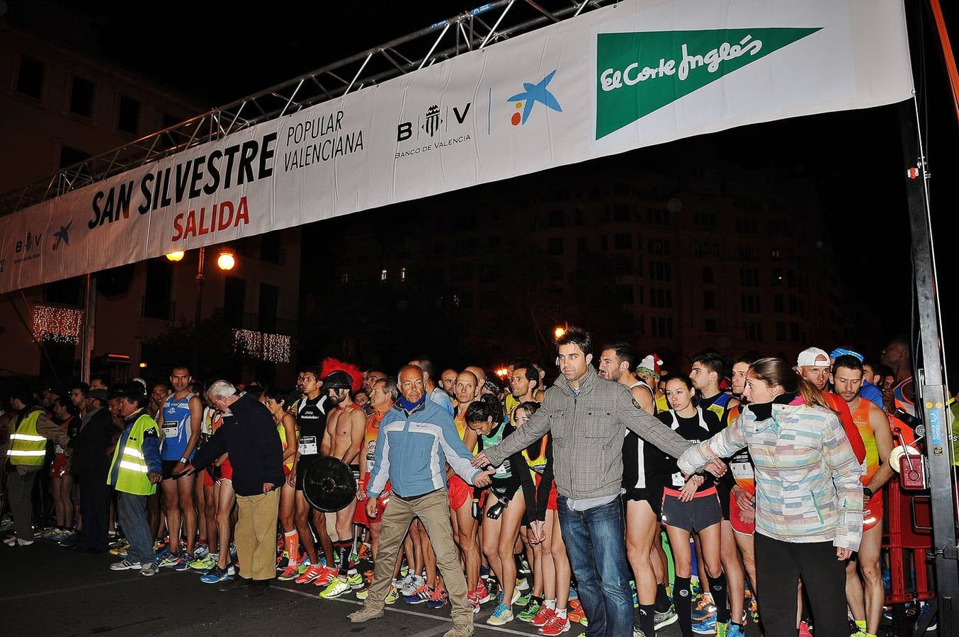 La San Silvestre reúne a 15.000 &#039;runners&#039; para despedir 2014 (II)