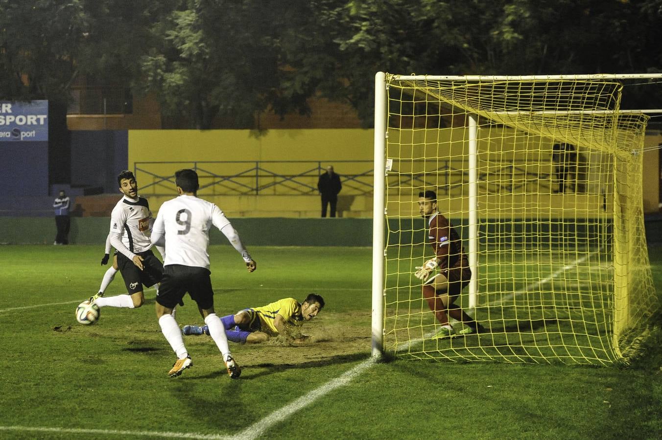 El Orihuela CF contra el Ontinyent