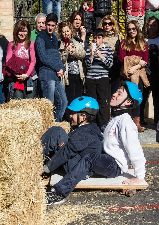 - Descenso de galeras por la tabacalera en las fiestas del Porrate