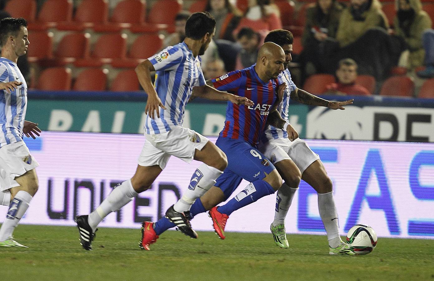 El Levante - Málaga de Copa en imágenes