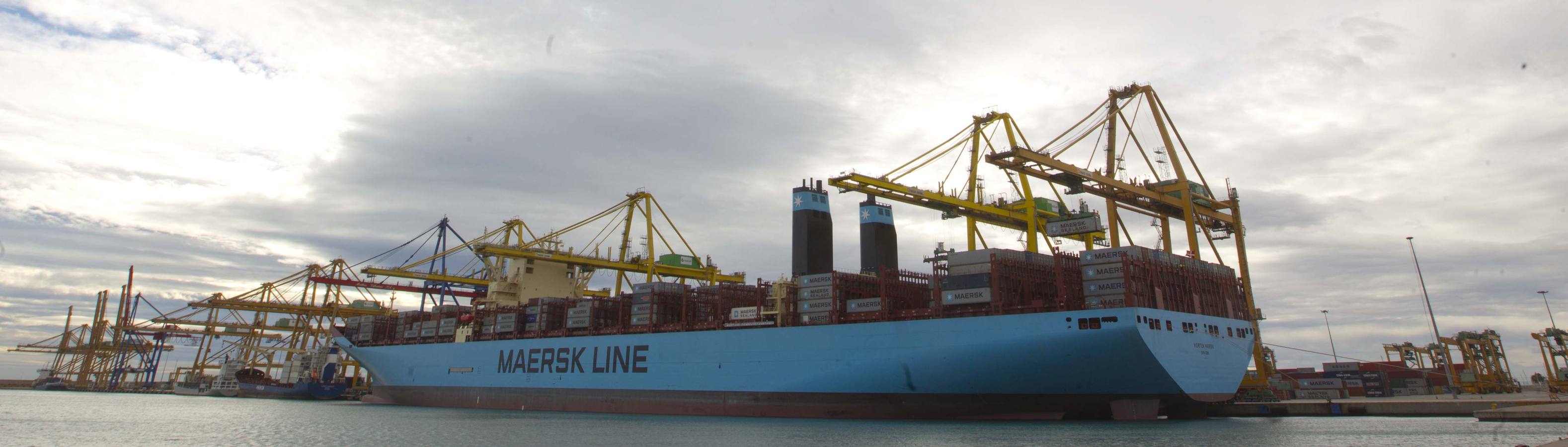 El mayor barco que ha atracado en el Puerto de Valencia