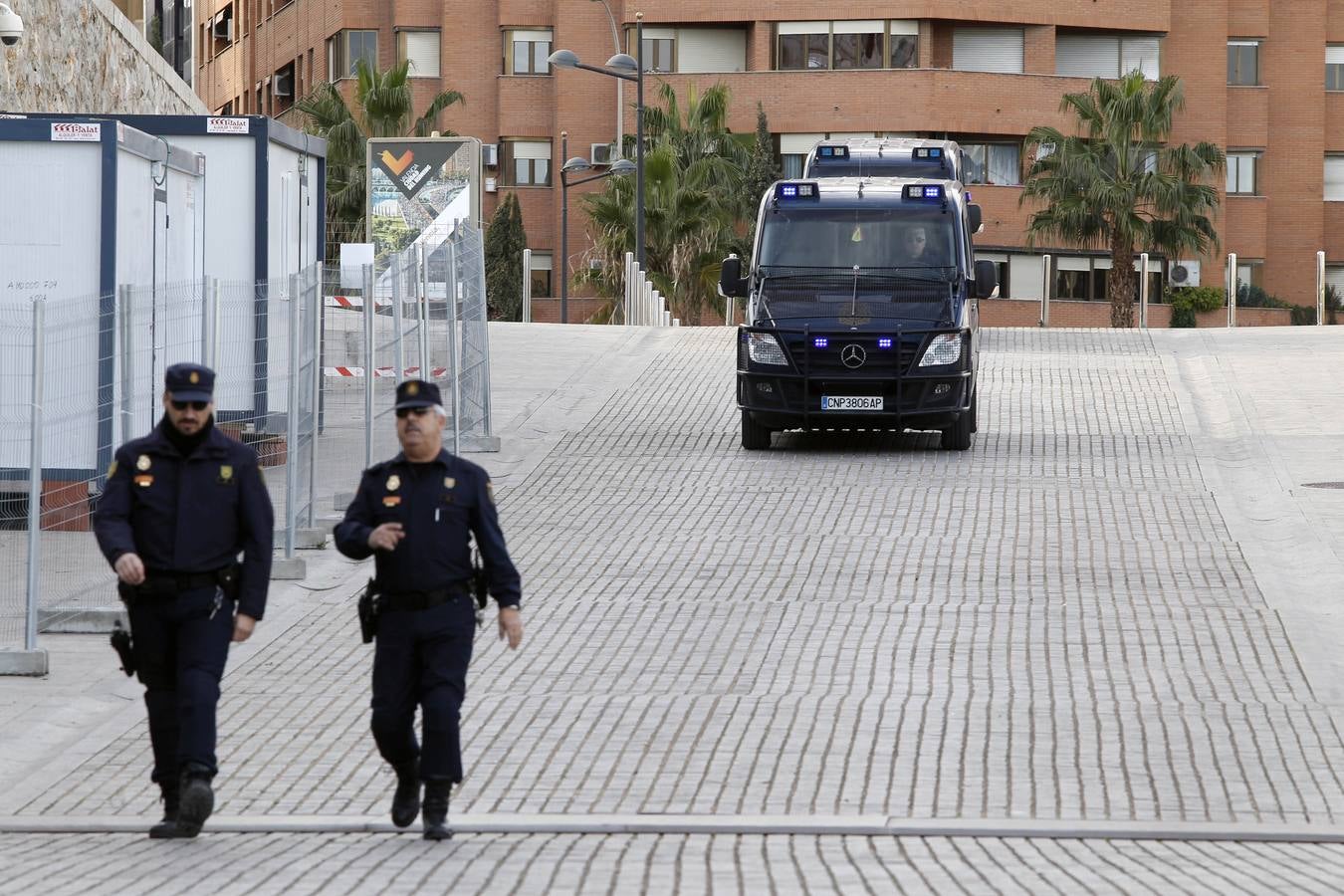 La policía en el Palau de les Arts