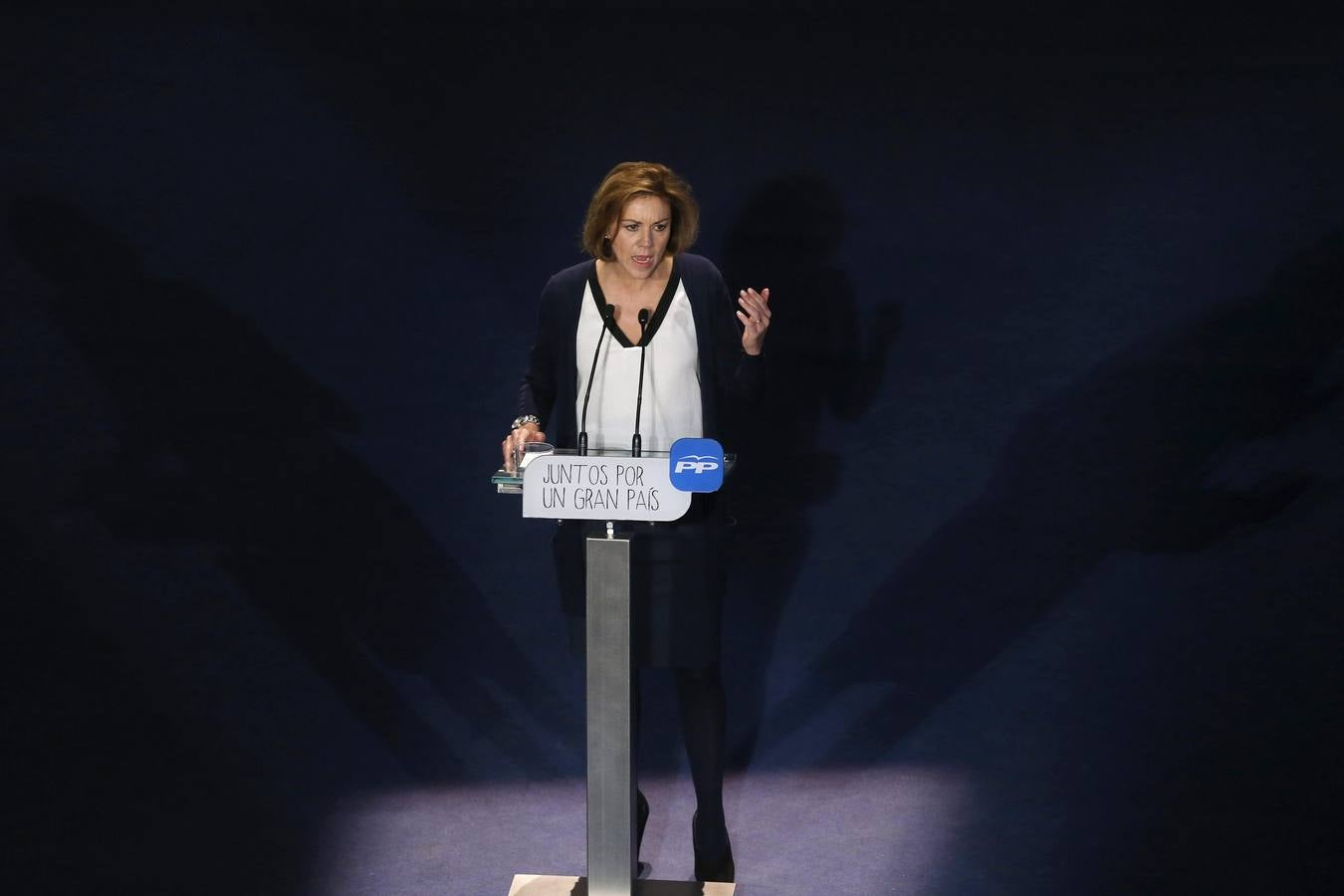 La secretaria general del PP, María Dolores de Cospedal, durante su intervención.