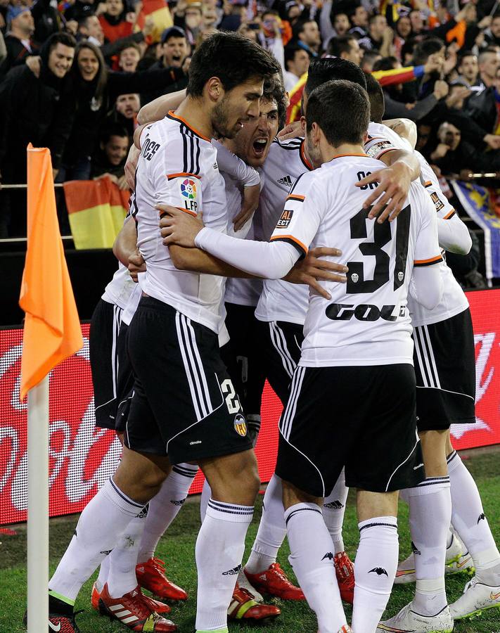 El Valencia CF - Sevilla FC en imágenes