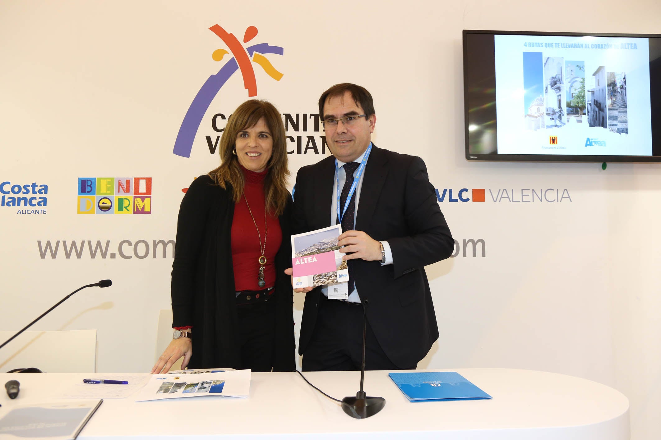 Altea promociona el turismo cultural y náutico.