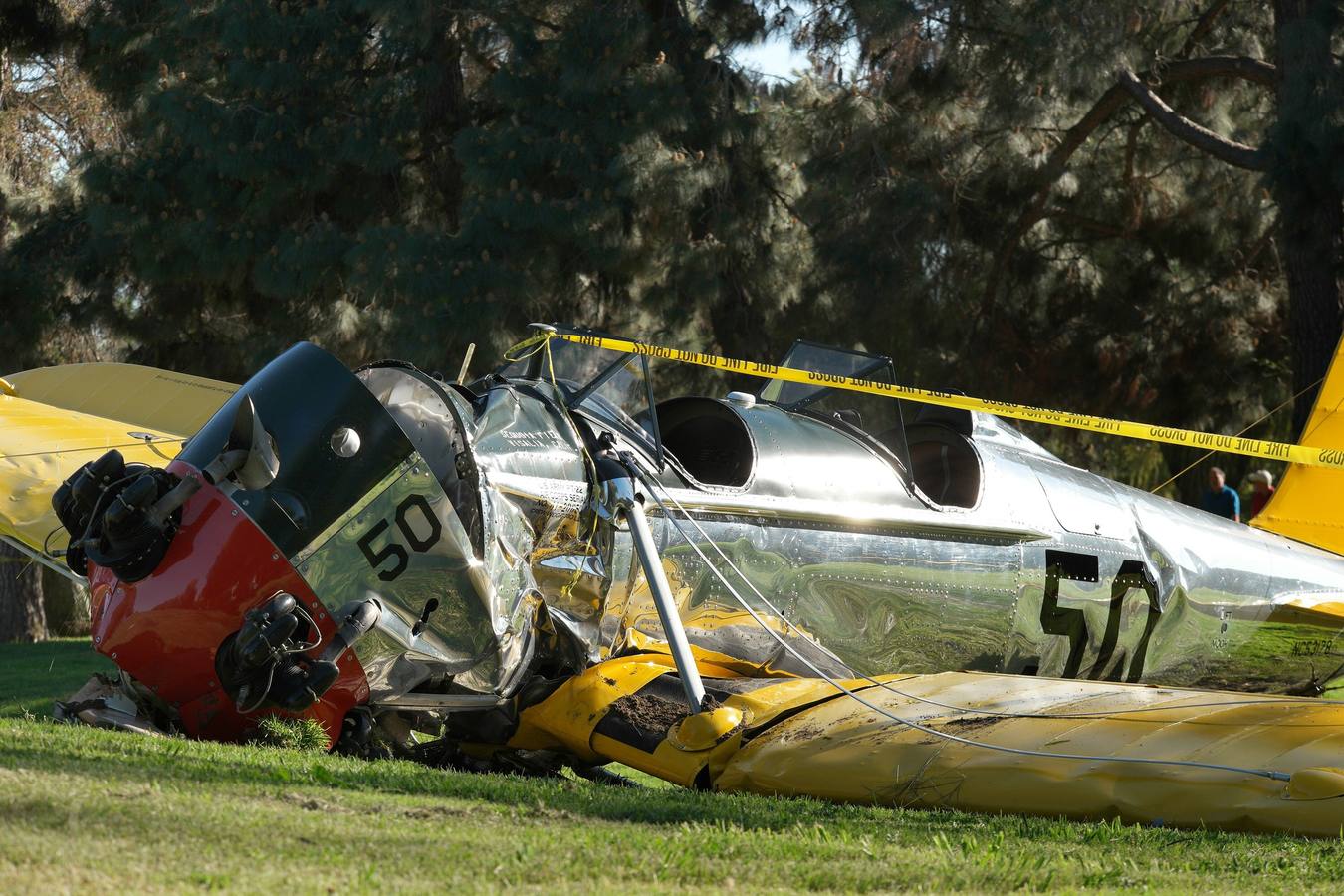 Harrison Ford, herido en un aterrizaje forzoso de la avioneta que pilotaba