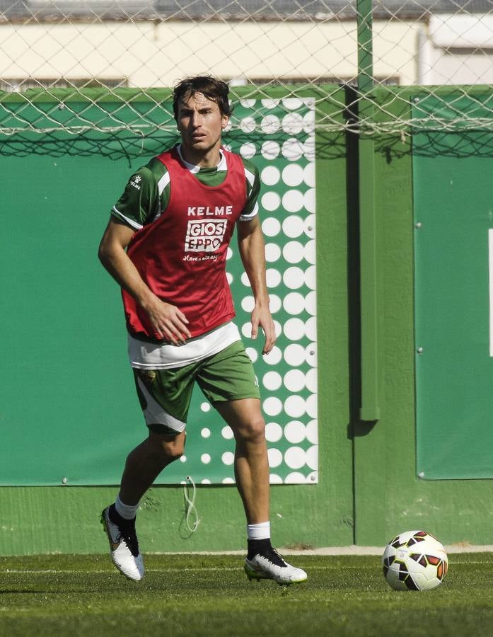 El Elche se prepara para el Sevilla