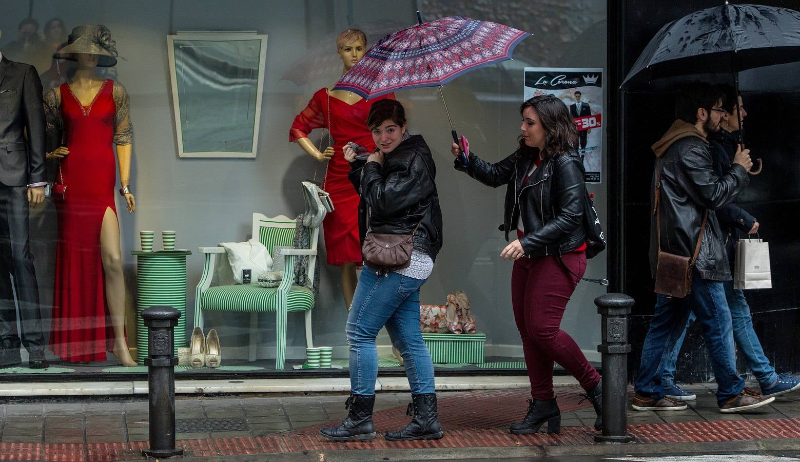 Llega la lluvia a Alicante