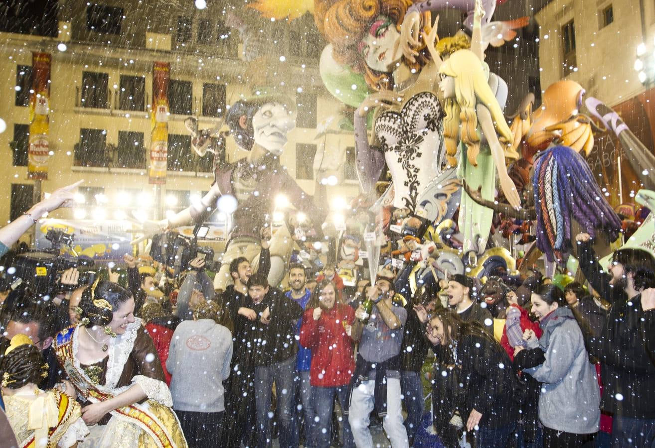 Así ha sido la celebración en la falla El Pilar