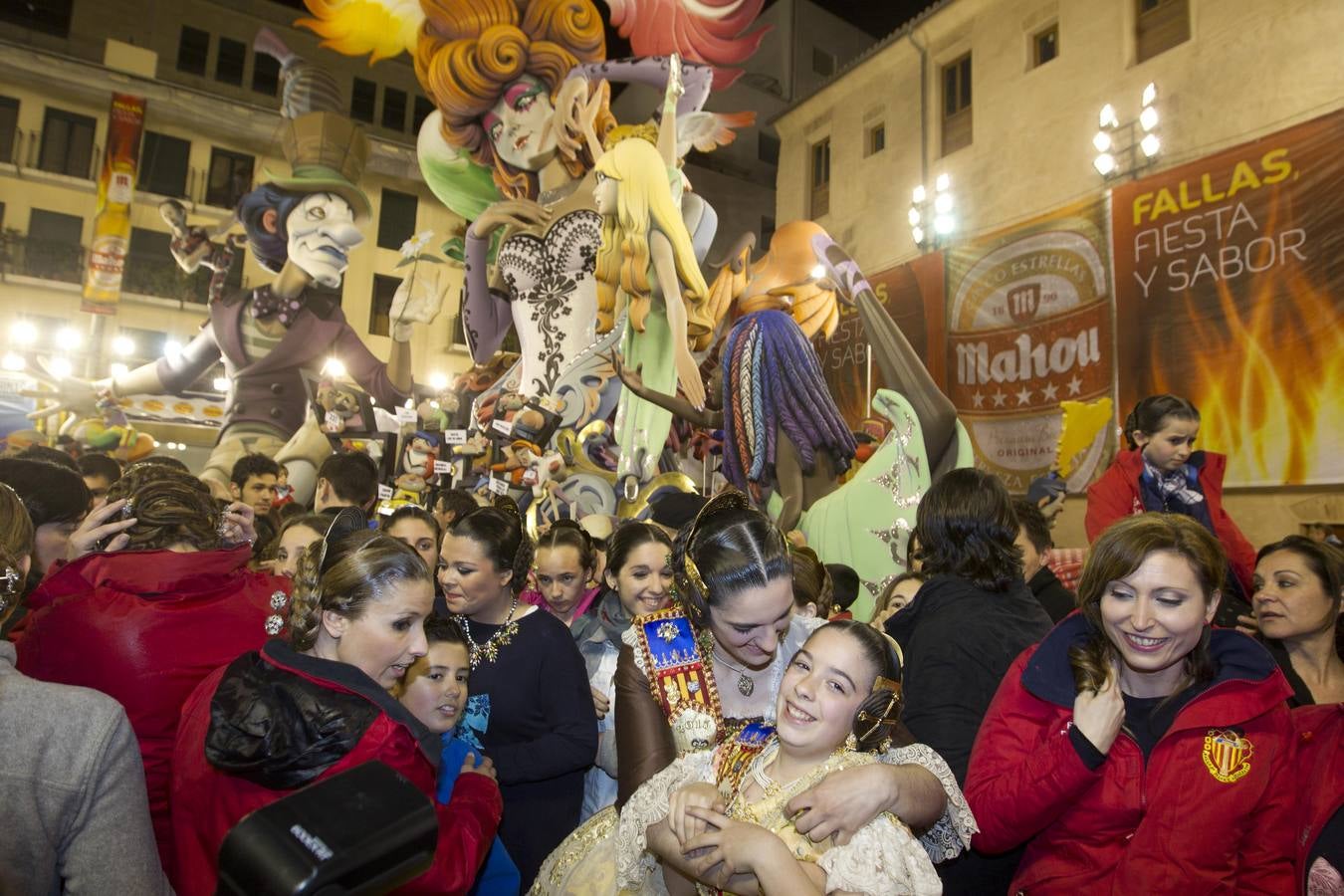 Así ha sido la celebración en la falla El Pilar