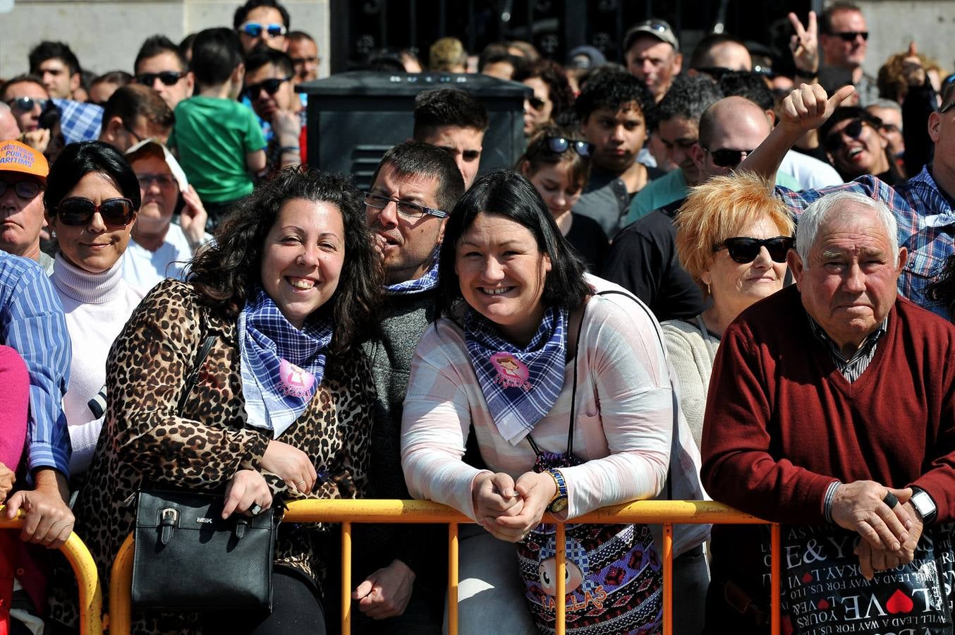 Fallas 2015: Búscate en la mascletà de hoy 17 de marzo (I)