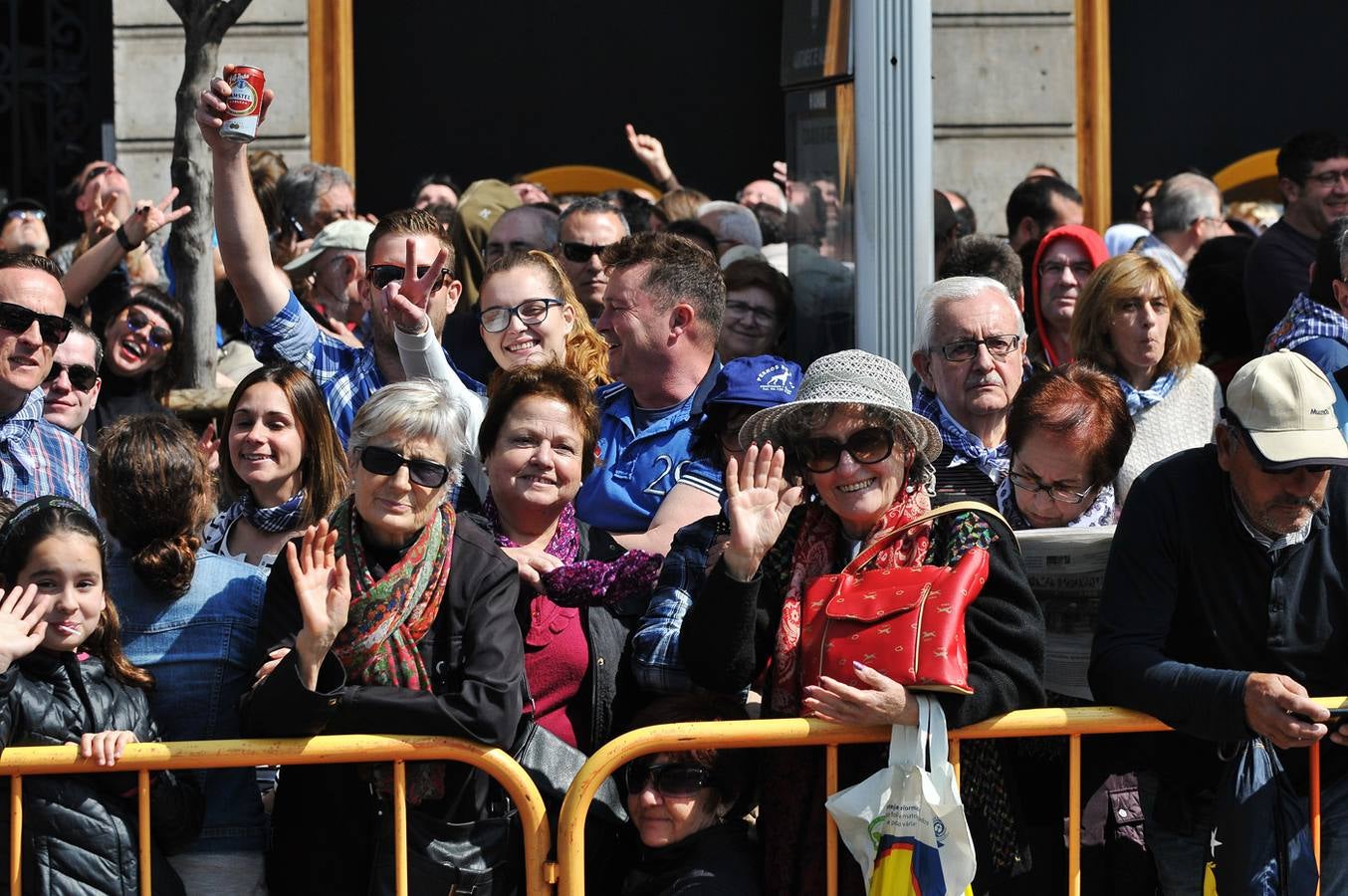 Fallas 2015: Búscate en la mascletà de hoy 17 de marzo (I)