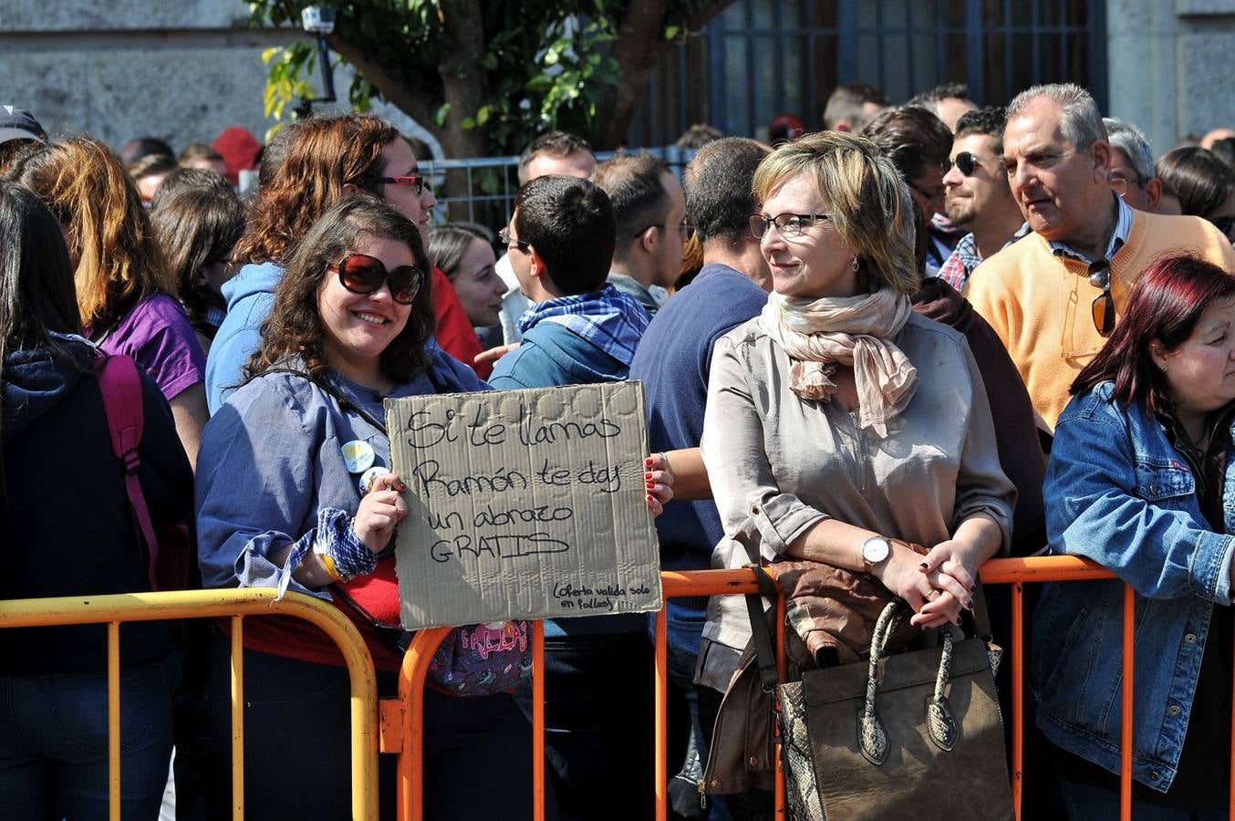 Fallas 2015: Búscate en la mascletà de hoy 17 de marzo (II)