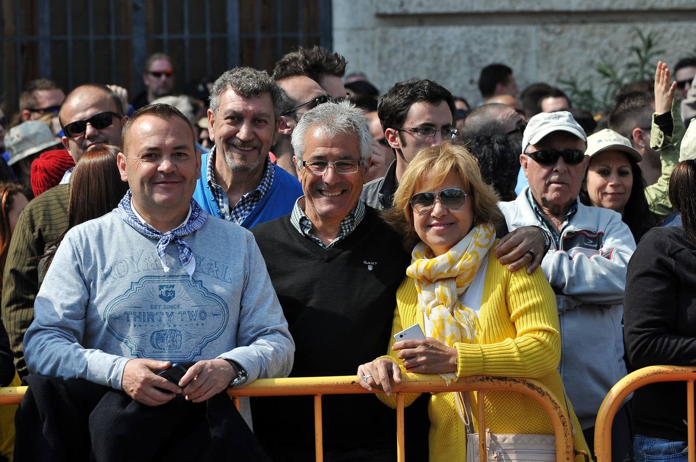 Fallas 2015: Búscate en la mascletà de hoy 17 de marzo (II)