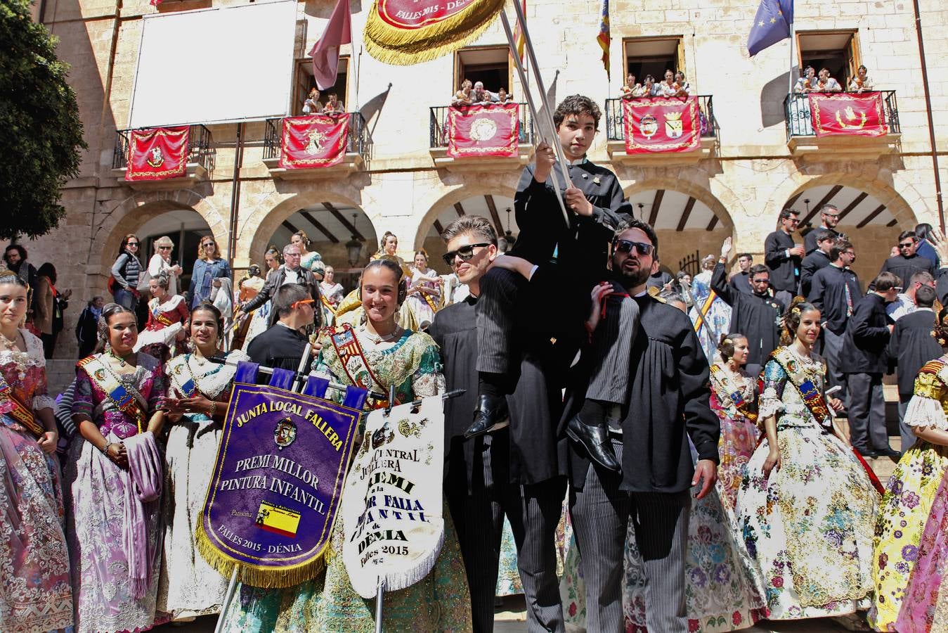 Premios Infantiles y Fallas de los colegios Paidos y Maristas de Dénia