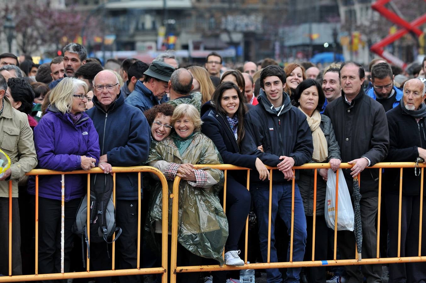 Fallas 2015: Búscate en la mascletà del 18 de marzo (II)