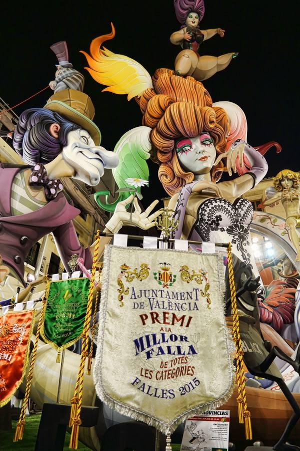 FALLA PLAZA DEL PILAR. 